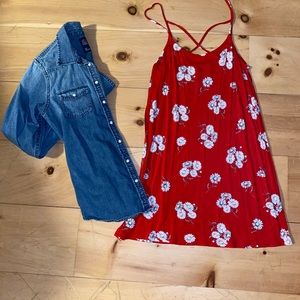 Red floral sundress 🌻